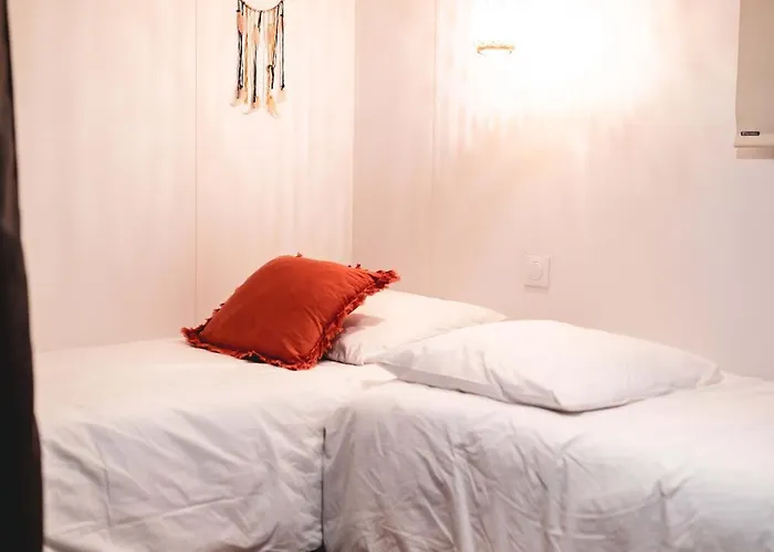 Ośrodek wypoczynkowy Zocco 2*